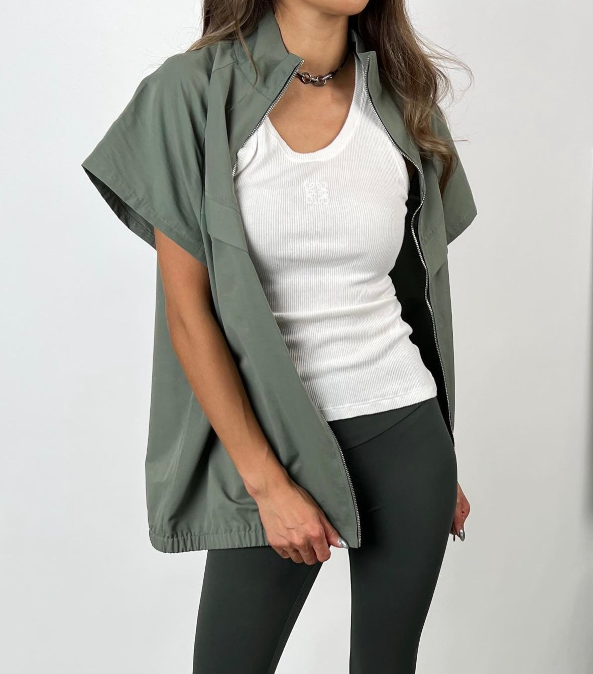 2 Olive