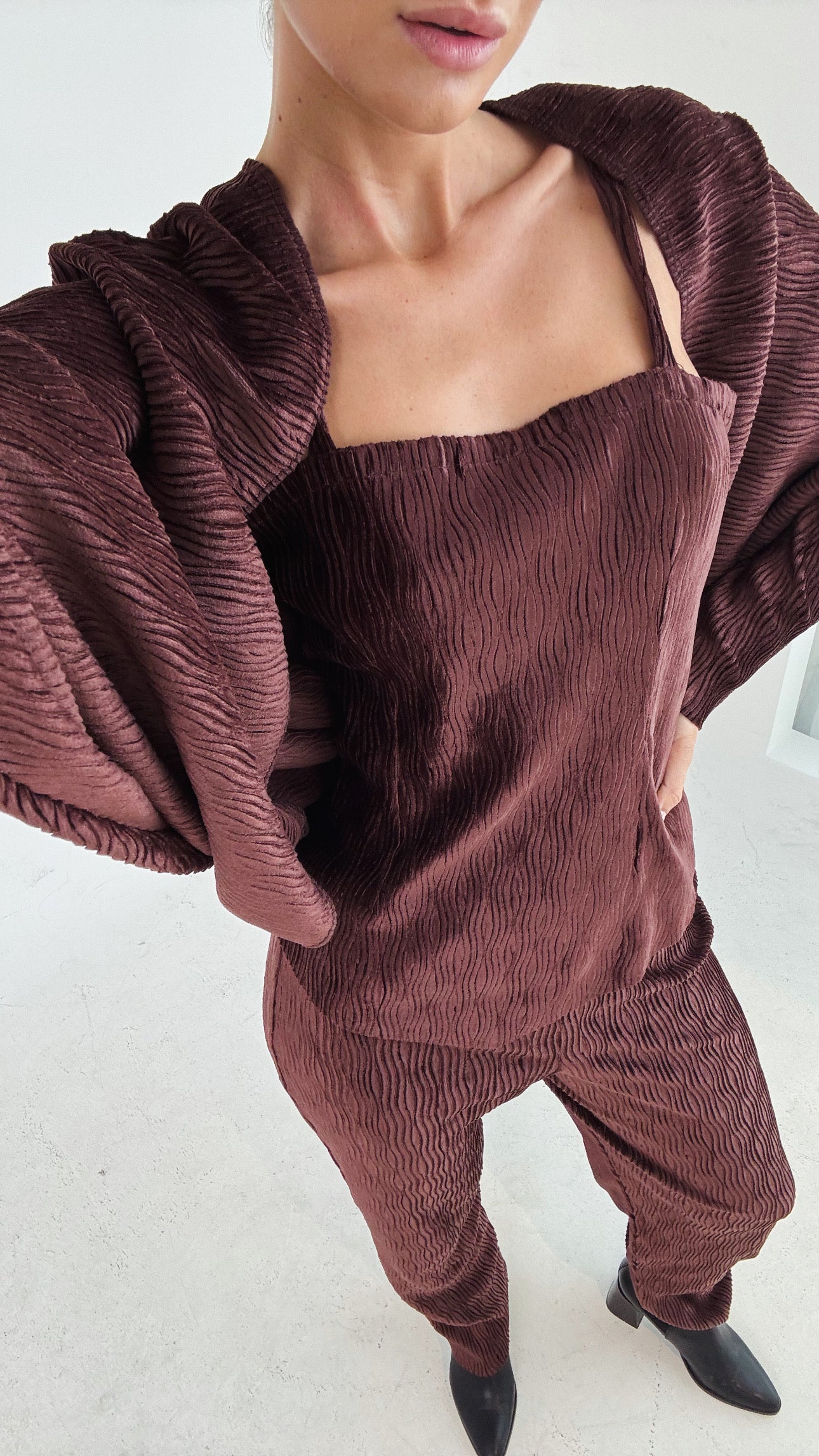 AURA set maroon