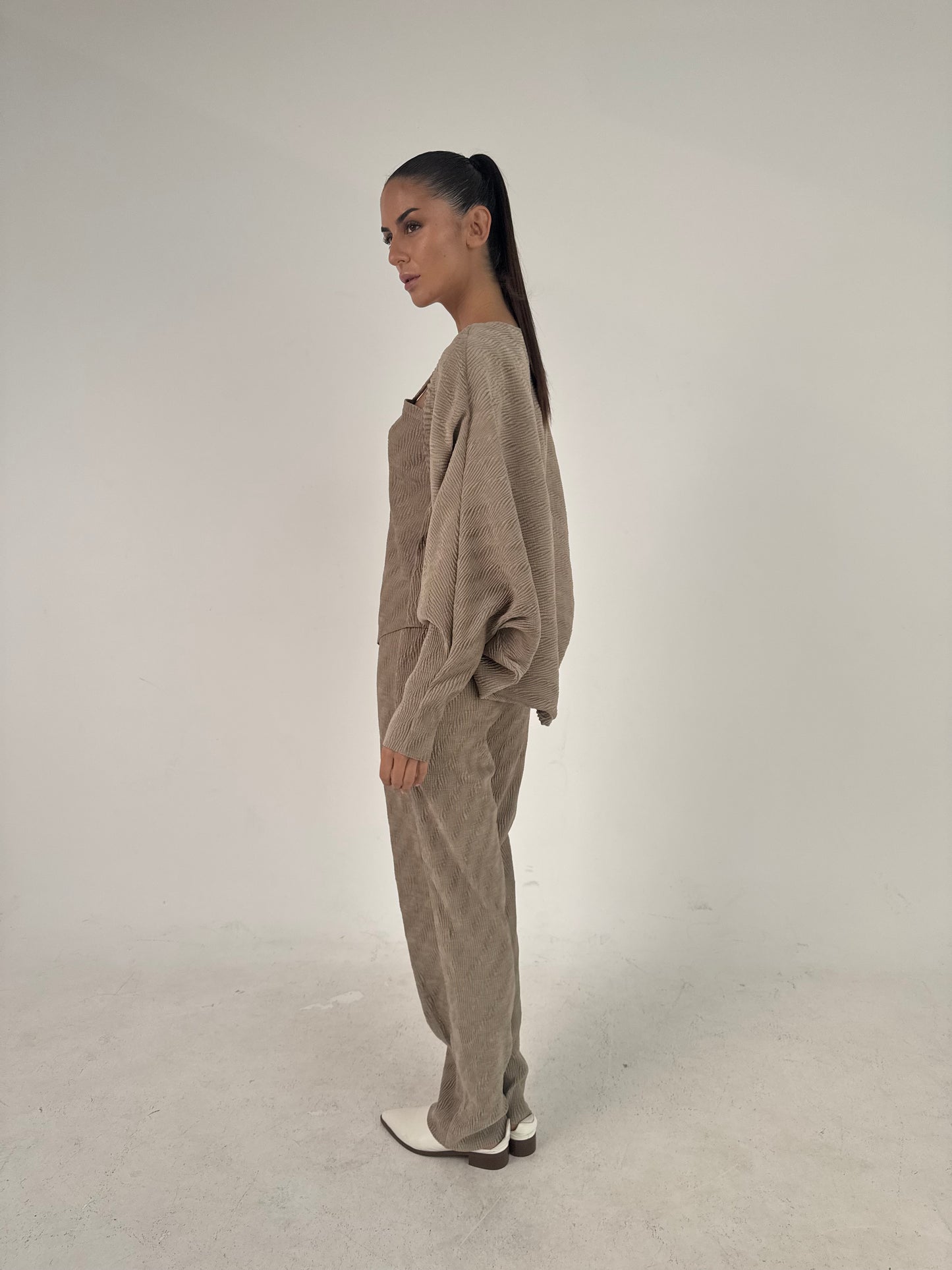 AURA set